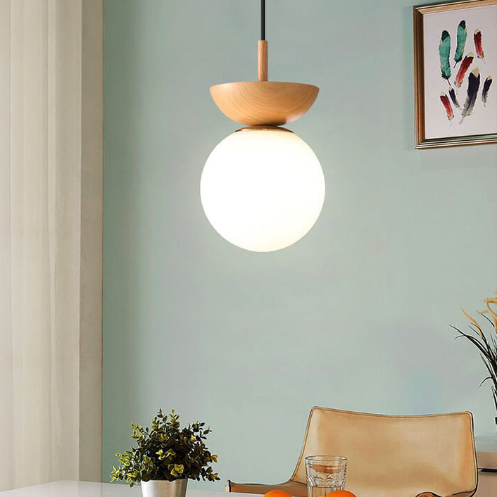 Plafonnier japonais en bois - Éclairage élégant et zen pour votre intérieur