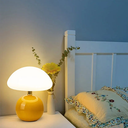 Lampe à poser - Finition crème française - Forme champignon