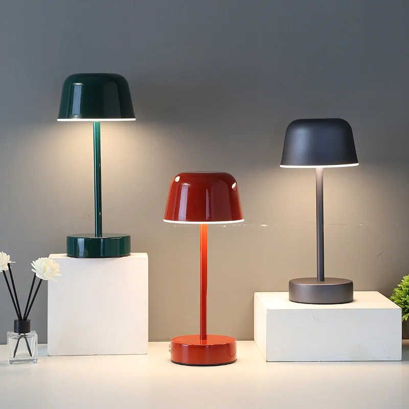 Lampe à poser - Design prismatique - Effet de flambée des couleurs